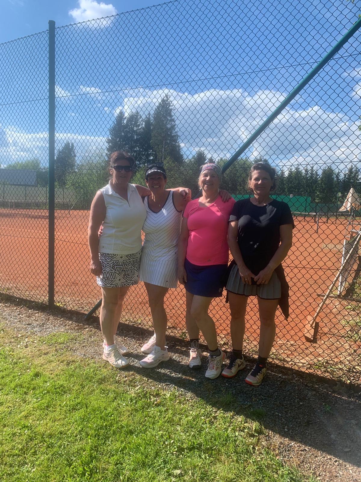 Damen 50 II Tennismannschaft des TC Waldershof – Teamfoto 2025